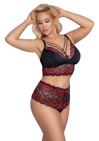 Ensemble lingerie Cottelli Curves composé d’un soutien-gorge noir avec bandes décoratives et anneaux dorés ainsi qu’une culotte taille haute en dentelle florale bicolore grande taille.