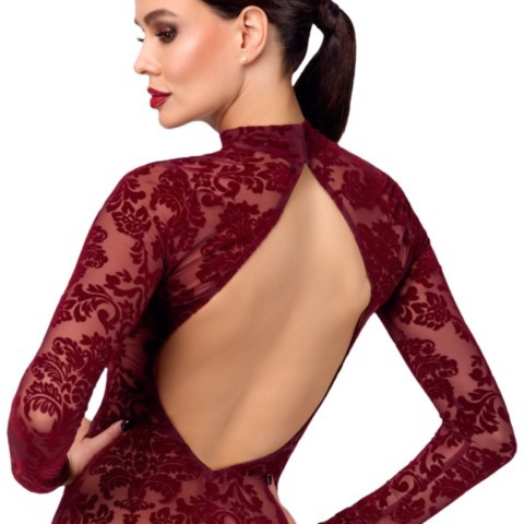 longue robe transparente de la marque Noir